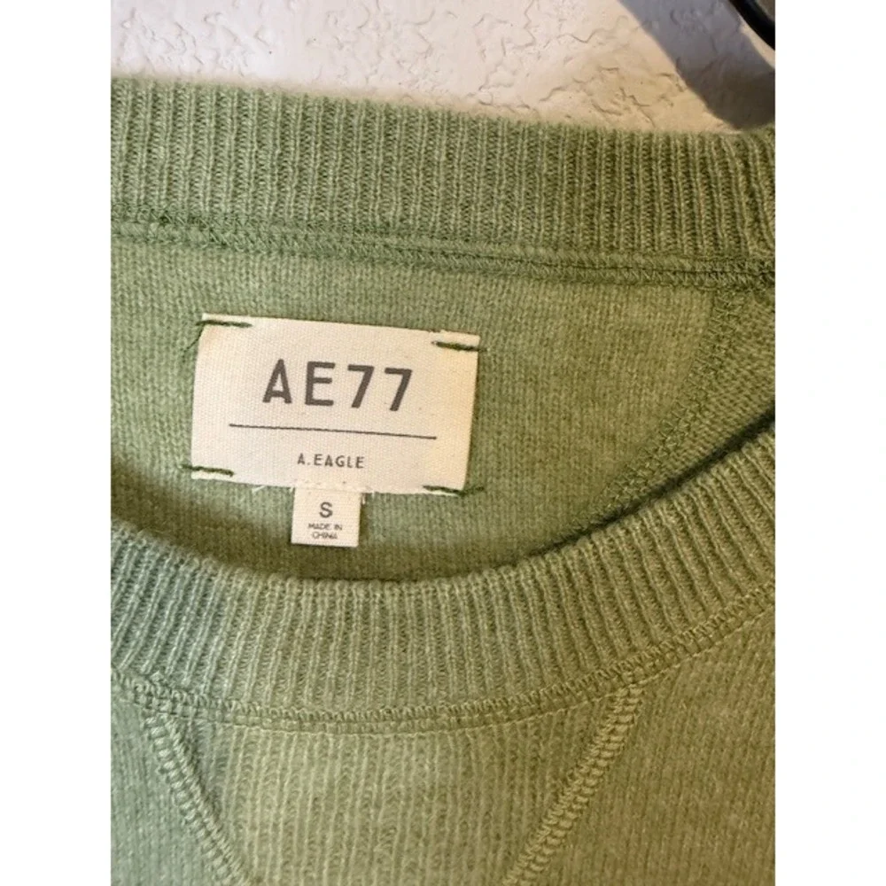 AE77 American Eagle 100% Cashmere Crewneck Sweater Sage Green 1069-343 Mens S - Picture 2 of 6